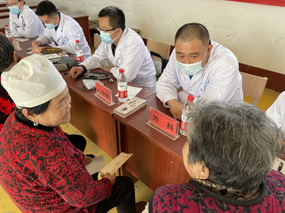 中醫(yī)藥文化進(jìn)鄉(xiāng)村 健康服務(wù)暖民心——聊城市中醫(yī)醫(yī)院開(kāi)展“我為群眾辦實(shí)事”健康咨詢服務(wù)活動(dòng)